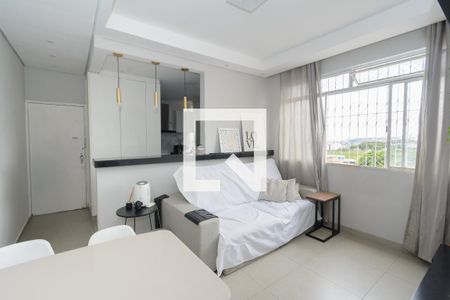 Sala de apartamento à venda com 2 quartos, 54m² em Califórnia, Belo Horizonte