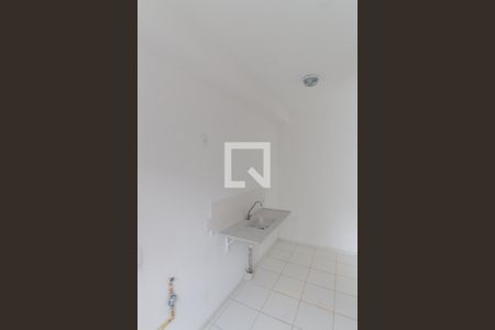 Cozinha e Área de Serviço de apartamento para alugar com 1 quarto, 43m² em Vila Santos, São Paulo