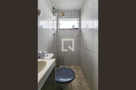 Banheiro de casa para alugar com 1 quarto, 30m² em Vila Santa Angelina, São Bernardo do Campo