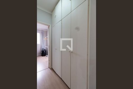 Roupeiro de apartamento para alugar com 1 quarto, 65m² em Vila Rossi Borghi E Siqueira, Campinas