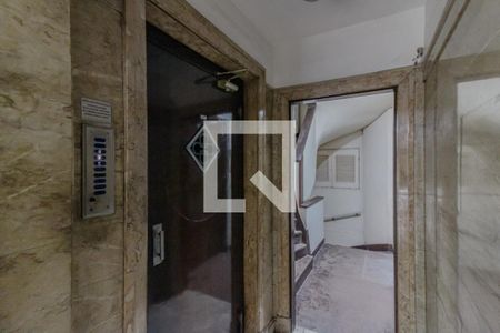 Elevador de apartamento à venda com 4 quartos, 178m² em Copacabana, Rio de Janeiro