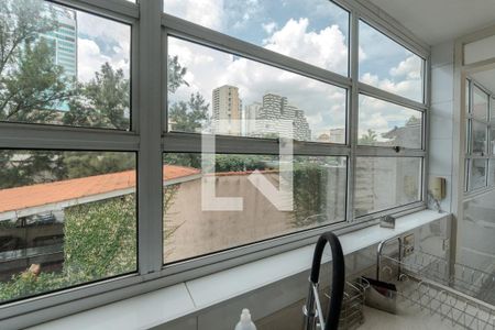 Cozinha de apartamento à venda com 3 quartos, 140m² em Liberdade, São Paulo