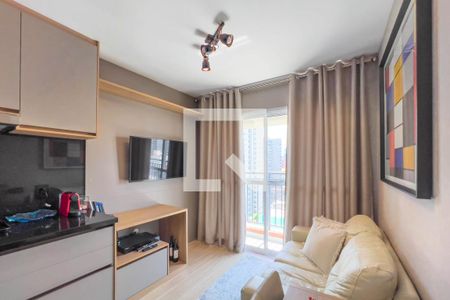 Sala e cozinha de apartamento à venda com 1 quarto, 37m² em Vila Mariana, São Paulo