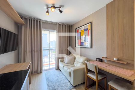 Sala e cozinha de apartamento à venda com 1 quarto, 37m² em Vila Mariana, São Paulo