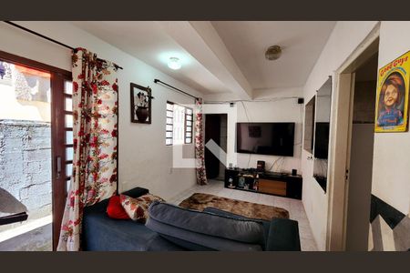 Edícula de casa à venda com 3 quartos, 160m² em Vila Popular, Várzea Paulista