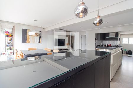 Sala de apartamento à venda com 3 quartos, 128m² em Vila Firmiano Pinto, São Paulo