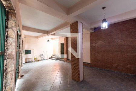 Garagem de casa à venda com 2 quartos, 210m² em Cidade Patriarca, São Paulo