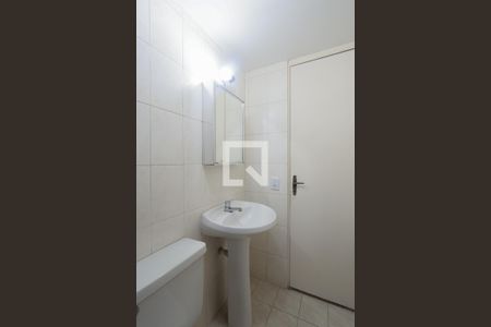 Banheiro de apartamento para alugar com 2 quartos, 63m² em Lauzane Paulista, São Paulo