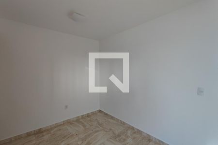 Sala de apartamento para alugar com 2 quartos, 48m² em Jardim Esmeraldina, Campinas