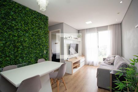 Sala de apartamento para alugar com 2 quartos, 44m² em Jaraguá, São Paulo
