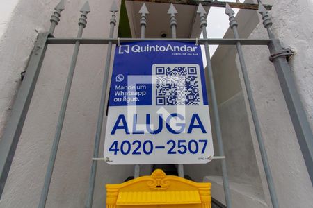 Placa de casa para alugar com 1 quarto, 40m² em Vila Industrial, São Paulo