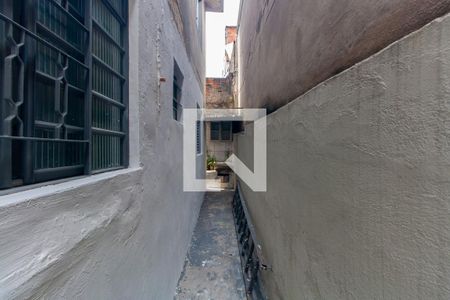 Área de Serviço de casa para alugar com 1 quarto, 40m² em Vila Industrial, São Paulo