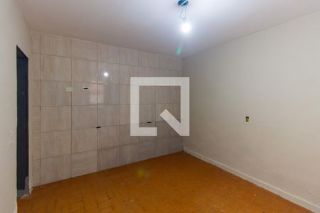 Quarto de casa para alugar com 1 quarto, 40m² em Vila Industrial, São Paulo