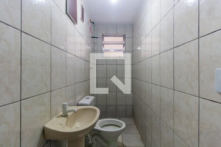 Banheiro de casa para alugar com 1 quarto, 40m² em Vila Industrial, São Paulo
