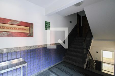 Hall de entrada de apartamento para alugar com 3 quartos, 75m² em Ouro Preto, Belo Horizonte