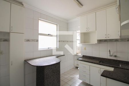 Cozinha de apartamento para alugar com 3 quartos, 75m² em Ouro Preto, Belo Horizonte