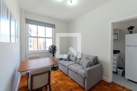 Sala de apartamento para alugar com 1 quarto, 37m² em Cerqueira César, São Paulo