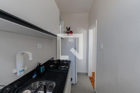 Cozinha e Área de Serviço de apartamento à venda com 1 quarto, 42m² em Cerqueira César, São Paulo
