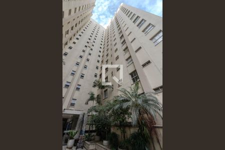 Fachada de apartamento à venda com 1 quarto, 42m² em Cerqueira César, São Paulo