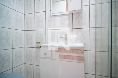 Banheiro Corredor de apartamento para alugar com 1 quarto, 40m² em Jardim Dona Leopoldina, Porto Alegre