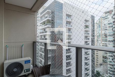Varanda da Sala/Quarto de kitnet/studio à venda com 1 quarto, 28m² em Consolação, São Paulo