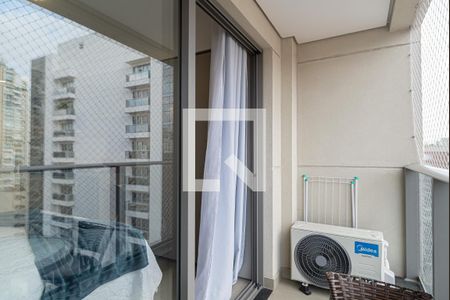 Varanda da Sala/Quarto de kitnet/studio à venda com 1 quarto, 28m² em Consolação, São Paulo