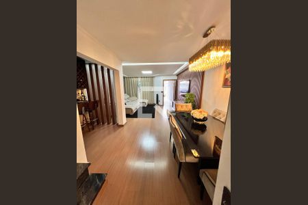 Sala de casa à venda com 3 quartos, 350m² em Nova Petrópolis, São Bernardo do Campo