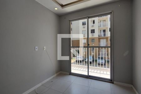 Sala de apartamento à venda com 2 quartos, 52m² em Taquara, Rio de Janeiro