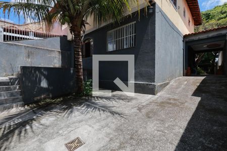 Garagem de casa à venda com 3 quartos, 500m² em Vila Amalia (zona Norte), São Paulo
