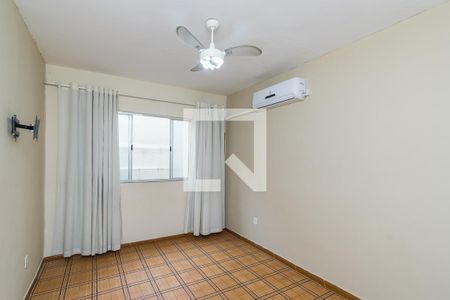 Quarto de casa para alugar com 1 quarto, 40m² em Brás de Pina, Rio de Janeiro