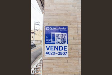 Placa de Anuncio de casa à venda com 4 quartos, 215m² em Veloso, Osasco