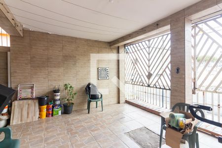 Garagem de casa à venda com 4 quartos, 215m² em Veloso, Osasco