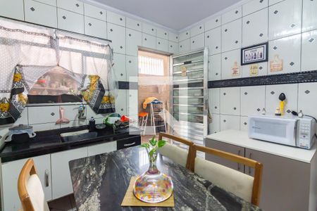 Cozinha 2 de casa à venda com 4 quartos, 215m² em Veloso, Osasco
