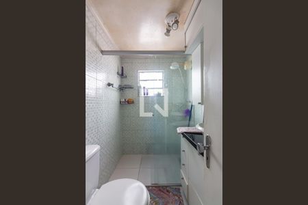 Banheiro 2 de casa à venda com 4 quartos, 215m² em Veloso, Osasco