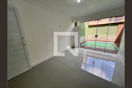 Suite de casa de condomínio para alugar com 1 quarto, 90m² em Jacarepaguá, Rio de Janeiro