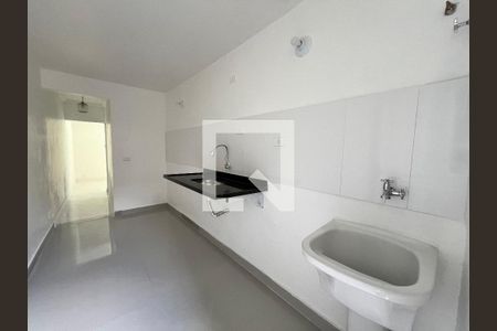 Cozinha e Área de Serviço de casa de condomínio para alugar com 1 quarto, 90m² em Jacarepaguá, Rio de Janeiro