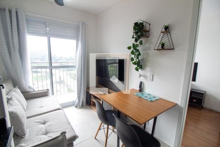 Sala de apartamento para alugar com 1 quarto, 28m² em Jardim Caravelas, São Paulo