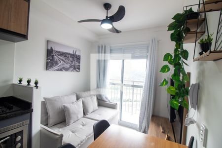 Sala de apartamento para alugar com 1 quarto, 28m² em Jardim Caravelas, São Paulo