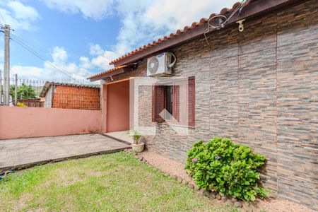 Fachada de casa à venda com 3 quartos, 100m² em Partenon, Porto Alegre