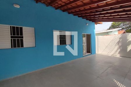 Quintal - Garagem de casa à venda com 3 quartos, 122m² em Vila Castelo Branco, Campinas