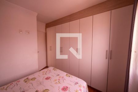Suite de apartamento à venda com 3 quartos, 69m² em Jardim Tupanci, Barueri