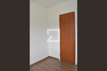 Quarto 1 de apartamento para alugar com 3 quartos, 65m² em Santa Cândida, Curitiba