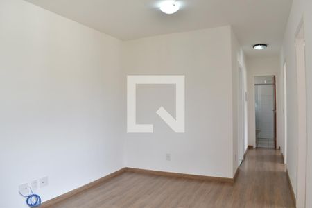 Sala de apartamento para alugar com 3 quartos, 65m² em Santa Cândida, Curitiba