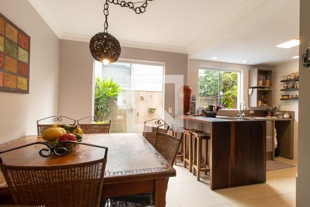 Sala de Jantar de casa de condomínio para alugar com 4 quartos, 158m² em Pinheirinho, Curitiba