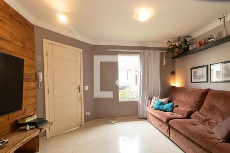 Sala de casa de condomínio para alugar com 4 quartos, 158m² em Pinheirinho, Curitiba