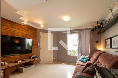 Sala de casa de condomínio para alugar com 4 quartos, 158m² em Pinheirinho, Curitiba