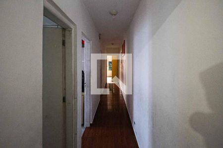 Corredor de casa para alugar com 3 quartos, 125m² em Jardim Alzira, São Paulo