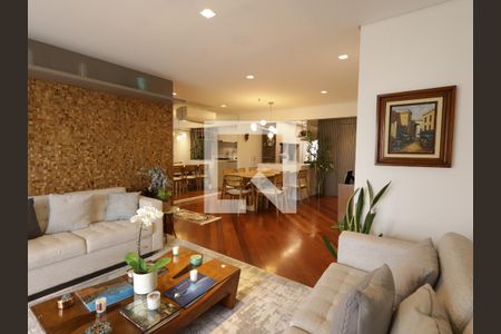 Sala de apartamento à venda com 3 quartos, 140m² em Vila Suzana, São Paulo