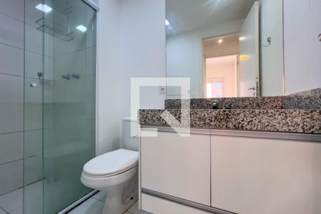 Banheiro de apartamento para alugar com 1 quarto, 34m² em Liberdade, São Paulo