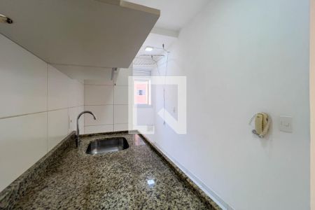 Cozinha e área de serviço de apartamento para alugar com 1 quarto, 34m² em Liberdade, São Paulo